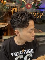 フォーコーナーズ(Four Corners)&nbsp;スキンフェードツーブロック刈り上げジェットモヒカンマンバン