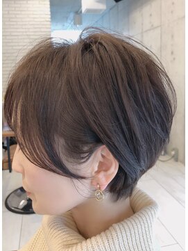 ジーナハーバー(JEANA HARBOR) 耳かけショートボブ☆40代からの大人スタイル