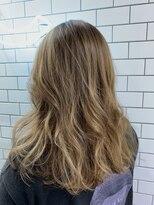 ヘアーシー(HAIR C,) ［HAIR C shoichi］グラデーションハイライトブロンドベージュ