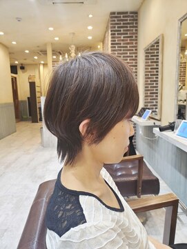 ヨハク(yohak) ショートウルフ.