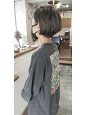 アッシュグレイ
