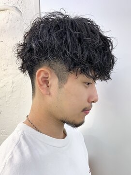 ヒート トウキョウ 目黒店(HEAT TOKYO) ツイスパセンターパートマッシュ波巻きダウンパーマメンズ目黒