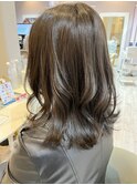 オリーブアッシュ