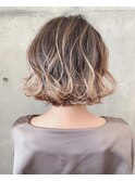 外国人風ハイライトボブ
