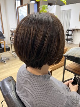 ルーフ ヘア アンド リラクション(RooF Hair and Relaxation) ショートボブ