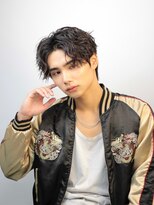 ブラック 渋谷 2nd(BLUCK)&nbsp;センターパートツイストスパイラルパーマ刈り上げツイストパーマ