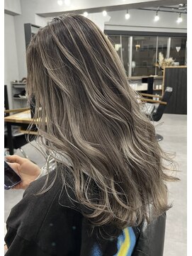 ウェイビー 桜木町店(WAVY) 【WAVY】バレイヤージュ