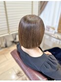 ショートボブ髪質改善絹髪縮毛矯正白髪染めグレイカラー