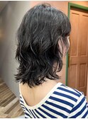 レイヤーパーマ　ウルフパーマ　ミディアム　デジタルパーマ