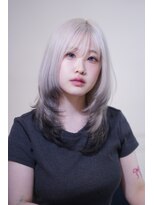 エクラ(ECLAT)&nbsp;ホワイトカラー