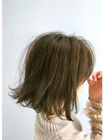 ブリス(VLISS)&nbsp;外ハネマットアッシュ