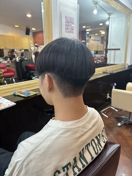 シャンプーボーイアネックス(SHAMPOO BOY Annex) メンズマッシュ　刈り上げ　佐世保