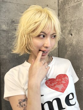 アワーズ 南青山(Our's) ブロンド/デザインカラー/ハイライト/レイヤーカット