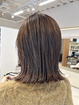 【堀江/四ツ橋】透明感×立体感で魅せる！ケアブリーチでダメージレスに、旬のデザインを楽しめるサロン。
