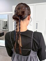 ロイオブジゼル(roi of GiseL) カチモリ 編みおろしツイン リボンアレンジ お呼ばれ 結婚式