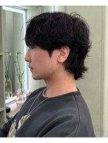 ジーエヌエム ゴニアンドムジン(G.N.M GUNHEE&MUJIN)&nbsp;韓国で流行りのビンテージパーマ
