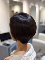 アフロディーテ(hair make aphrodite) 前下がりショート×アッシュブラウン×白髪染め
