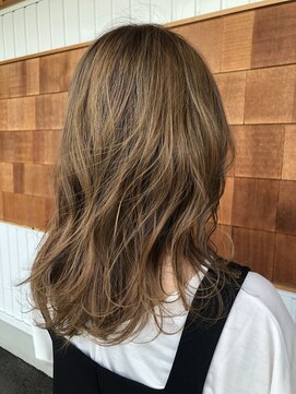 アンチ(ANTI) ミルクティーブラウン