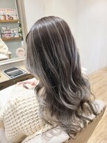 ヘアーアンドスパ フラップス(FLAPS) バレイヤージュ×ウェーブ巻き