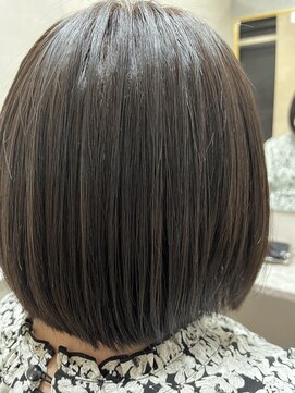 ロウ 町田(ROW) ショートボブ×グレージュ×髪質改善/村上【ROW町田】