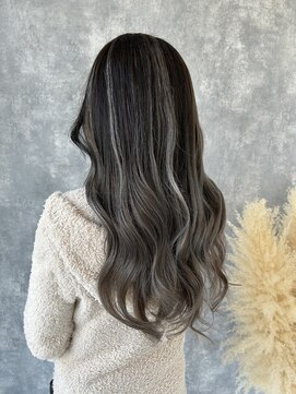 ヘアアンドメイク ムーア(Muuua) バレイヤージュカラー