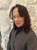 グランディール(Grandir)&nbsp;外国人風　レイヤーカット　ブラウン系カラー