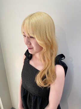 パーミル ヘア クマモト(permille ‰ hair Kumamoto) ブロンド×ロング