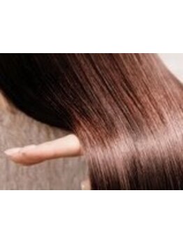 年齢に負けない美髪を実現！丁寧なカウンセリングとオーダーメイドのヘアケアでお悩みを解決します★