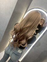 シャルム バイ アローズ 久留米店(CHARM BY AROSE)&nbsp;20代30代40代ミルクティーベージュ耳掛けエクステ