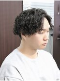 刈り上げセンターパート ツイストスパイラル 