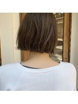 カウチ(Kauti) ぱっつんボブ