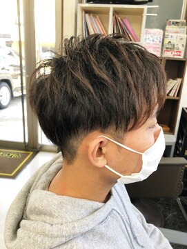 びゃんびゃん 浅水本店 三代目風ツーブロック