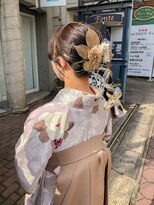 コマド(Comado)&nbsp;卒業式×ヘアセット