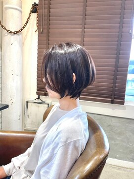 ボタニカル(BOTANICAL) 大人お洒落なすっきりレイヤーショート 前髪なし ツヤ髪髪質改善