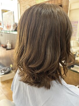 ジャストヘア ラポール 北久里浜店(just hair RAPPOR) 【根岸真奈美】ミディアムレイヤー/外はねセット【北久里浜】