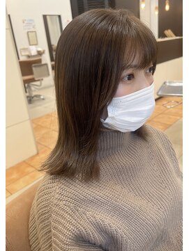 ソワンドゥブレス 大日店 (soin de brace) ・ブラウンベージュ×外ハネミディアム