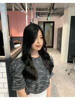 リーオオサカ(Lee Osaka)&nbsp;ダークグレー×韓国風スタイル