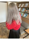 シルバーベージュ