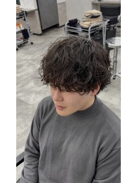 オム ブランシェ(HOMME BLANCHE’) 【Ryo】ラウンドウルフ&シャドウパーマ