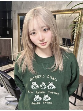 ミルクティーベージュ