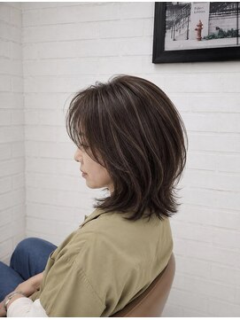 アースオーセンティック 熊本長嶺店(EARTH Authentic) 【ミディアムウルフ×ハイライト】