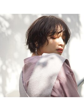 アトリエ フェム(atelier.fem) atelier.fem 柔らかいショートパーマスタイル