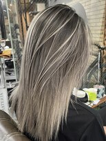 ラフ(LAFF)&nbsp;【ホワイトシルバーバレイヤージュ（※ブリーチ2回必須）】