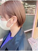 【トレンド】ミルクティーベージュカラー こなれ感ショートヘア