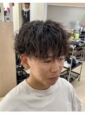 メンズ無造作ソフトツイストパーマ刈り上げ