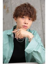 バース 河原町店(BIRTH)&nbsp;ウェーブミディアムゆるスパオリーブカラー