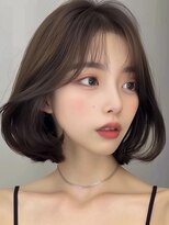 レヴ 草加店(LEV.)&nbsp;イメチェン ホワイトブロンド 外ハネボブ 美髪 ワイドバング