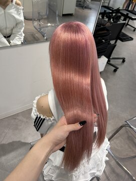 ユーフォリア 渋谷グランデ(Euphoria SHIBUYA GRANDE) ピンクカラー 艶髪青みピンク ペールピンク ダメージレス YUKI