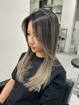 シエラ 南船場(CIERA.) ミディアムショートウルフミニボブオリーブグレージュウルフボブ