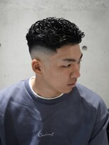 メッツ 原宿(METS)&nbsp;MEN'S/極道パーマ×ハイフェード/短髪/黒髪/ベリーショート